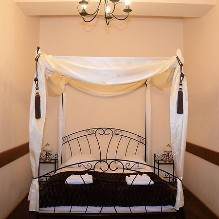 Hotel Zamek Bytow Luaran gambar